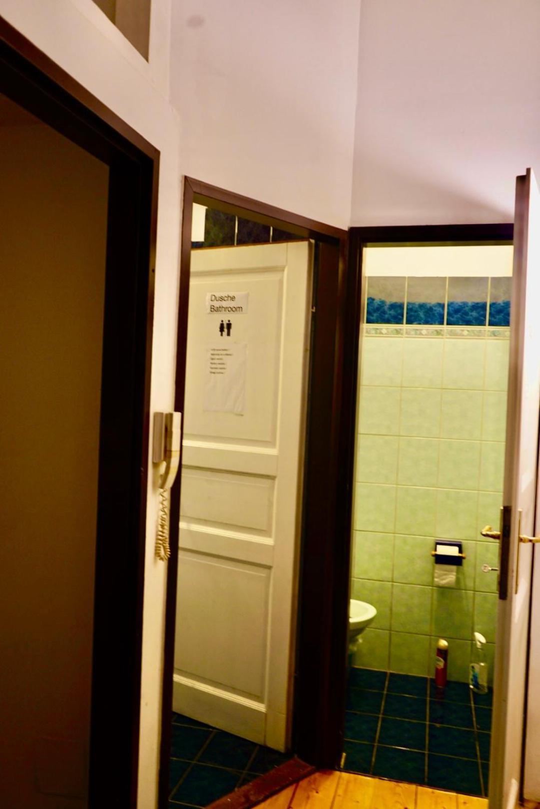 Schoepfwerk Hostel 10 Viyana Dış mekan fotoğraf