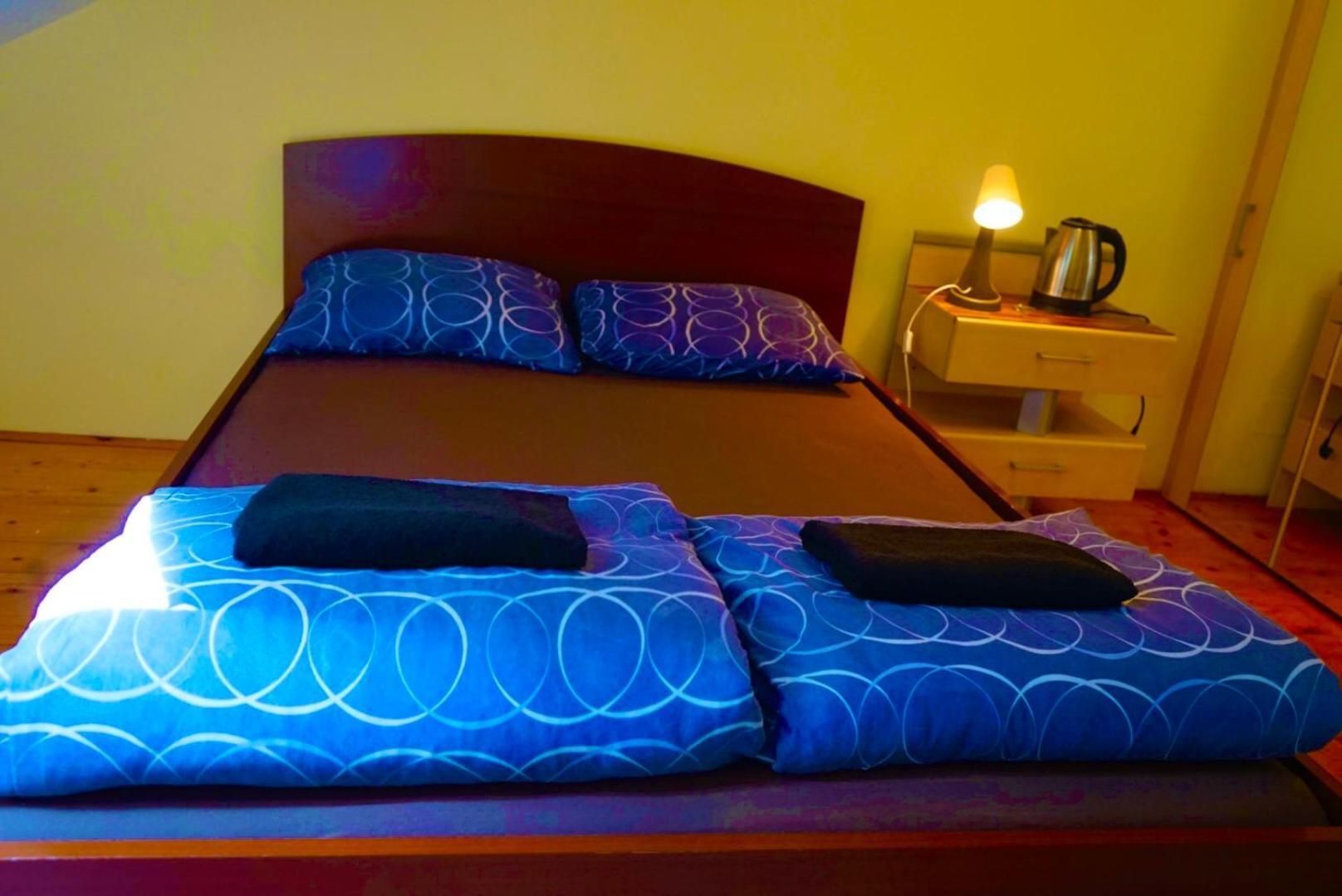 Schoepfwerk Hostel 10 Viyana Dış mekan fotoğraf